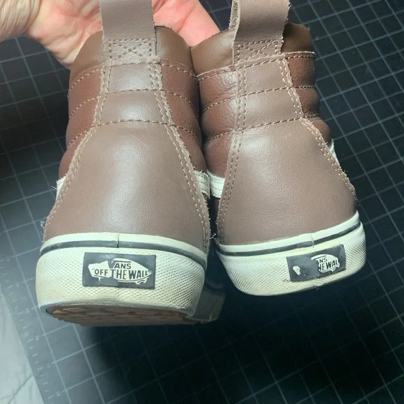 Men’s Vans Off The Wall, leather high top, size 11 - Picture 7 of 13
